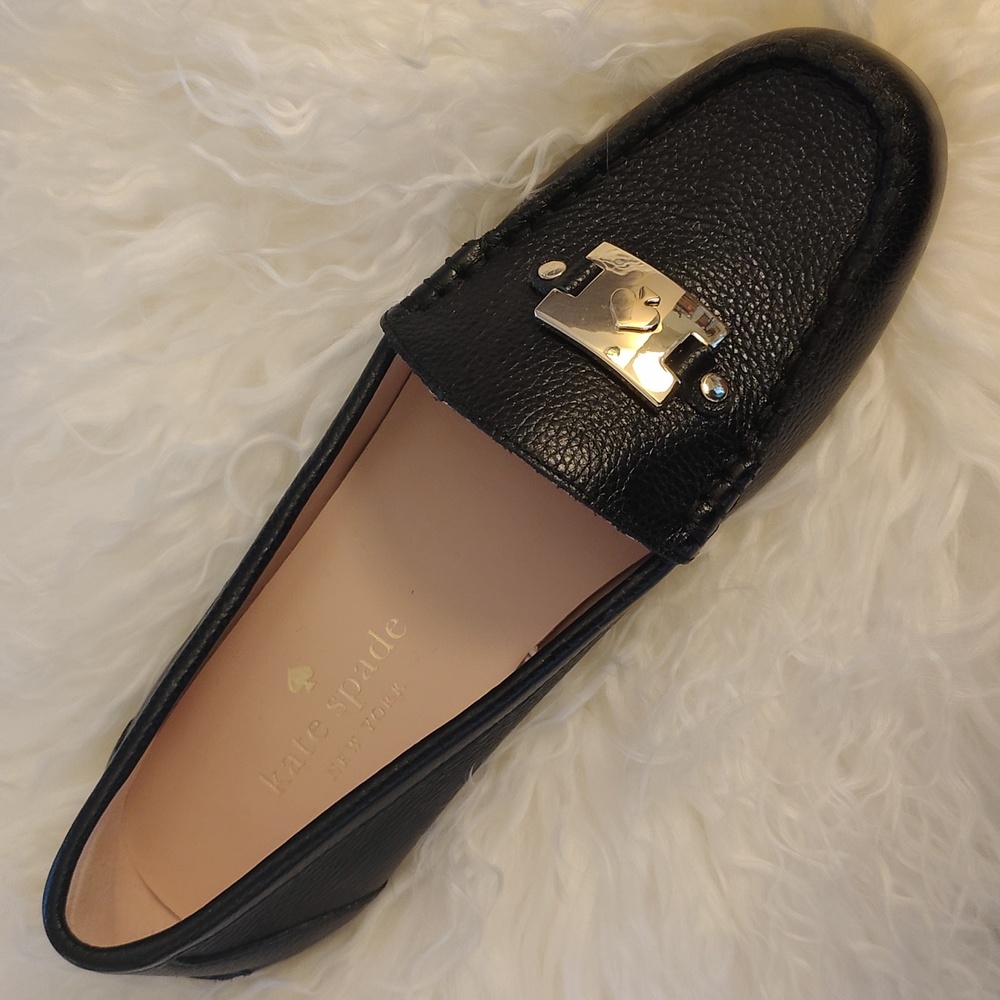 NEW! Kate Spade Carmen Loafer. Size 7B